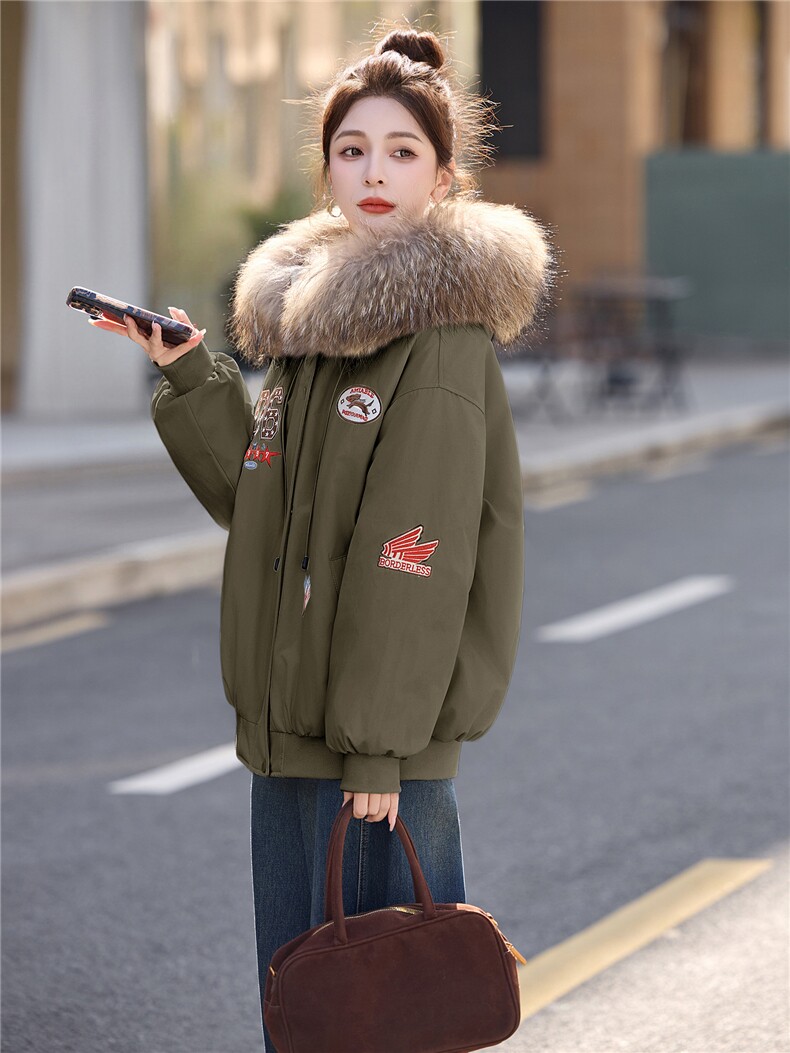 美式复古刺绣连帽派克羽绒服女2025冬季新款酷飒工装风厚外,女装羽绒服,玖莱伊