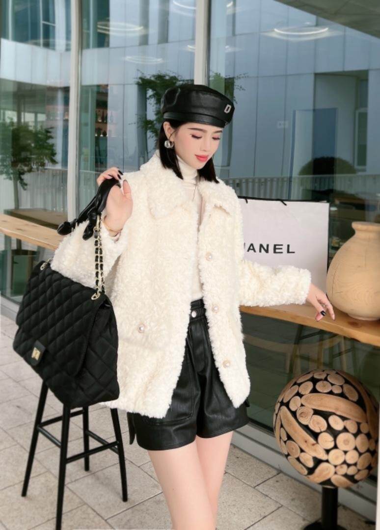 皮毛一体外套，其它，莲佳妮