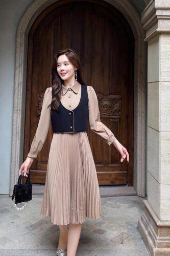 2021秋装两件套裙子，其它，樱·之秀