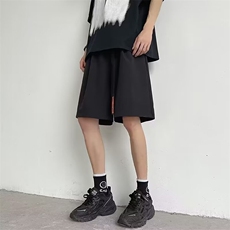 黑色