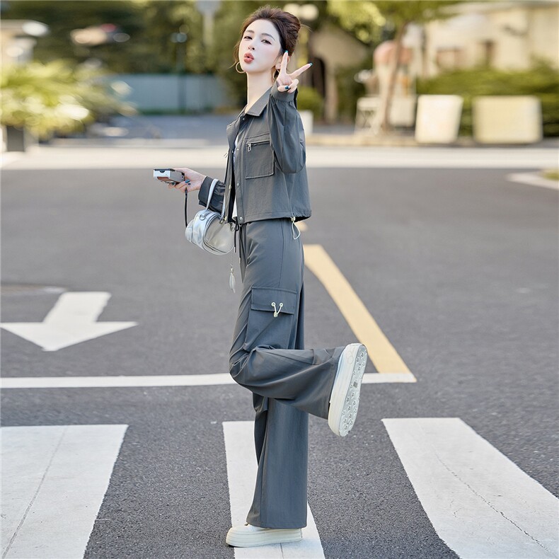 2025年秋季时尚休闲三件套,女装套装/套裙,红依一坊