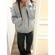 天蓝色
