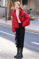 亮面羽绒服女短款冬季2023新款今年流行高级感90白鸭绒外套现货!，女装羽绒服，一安秀