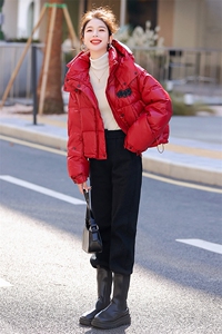 亮面羽绒服女短款冬季2023新款今年流行高级感90白鸭绒外套现货!图片