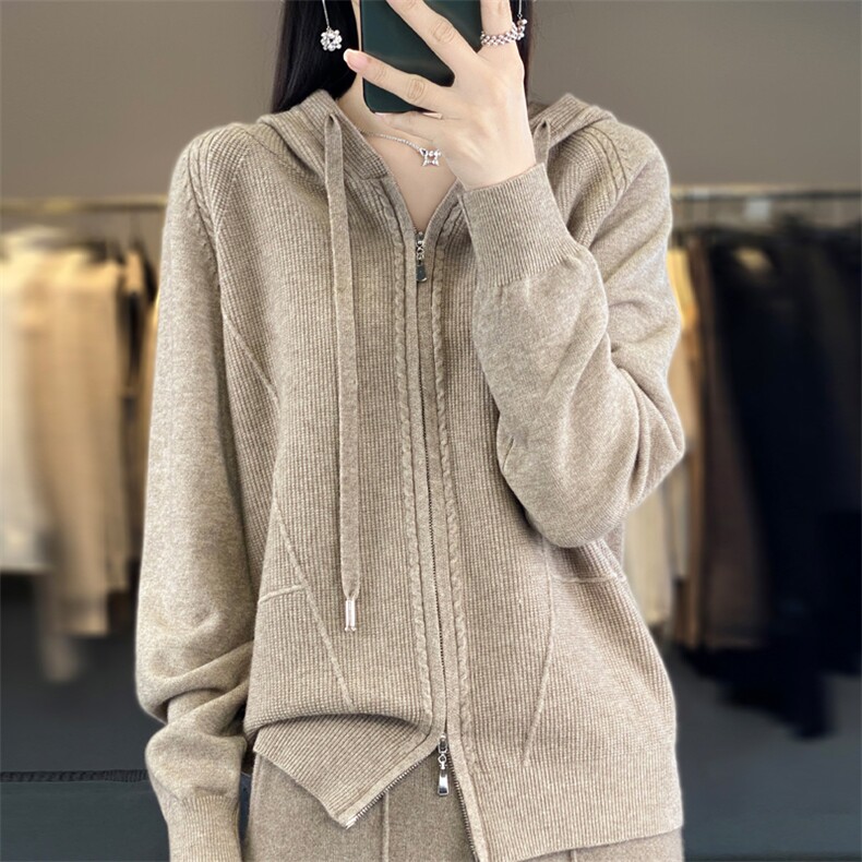 卫衣女款2025新款爆款连帽针织衫带帽毛衣春秋款帽衫宽松上衣外套,针织衫/毛衣,大美人包芯纱店