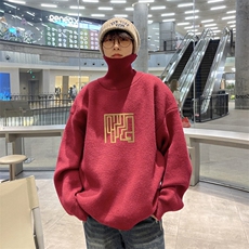 酒红色