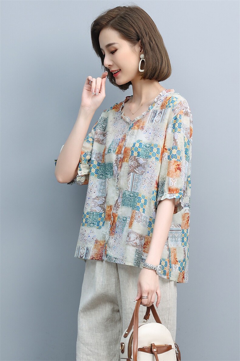2021夏季新款时尚气质花边领宽松休闲舒适花色上衣,女装T恤,悦见她