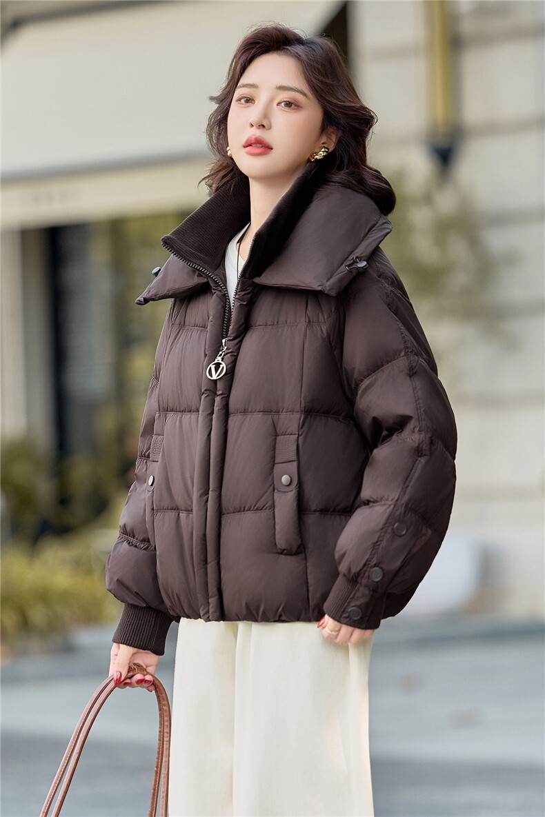 现货新标90%白鸭绒2025年冬季新款双领羽绒服短款外套,女装羽绒服,布依丽人