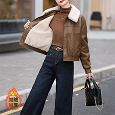 现货海宁f仿真皮皮衣女加绒加厚短款2024冬季新款女士宽松皮外套，女装皮衣，美拉德工厂直营店