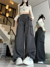 灰色
