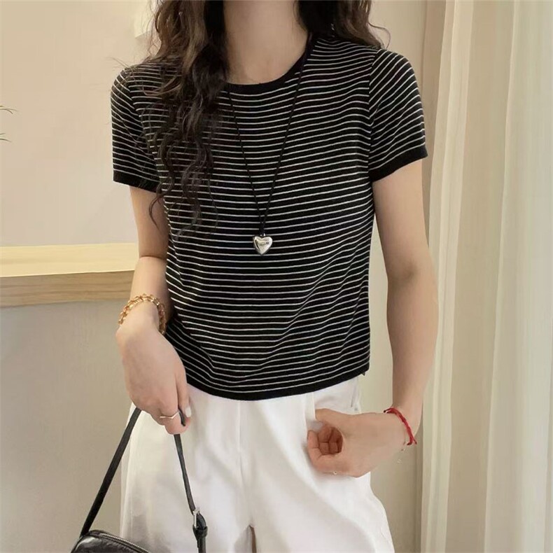 夏季百搭时尚冰丝面料针织短袖女圆领条纹宽松显瘦上衣2025新款韩,女装T恤,萱芳婷羊绒