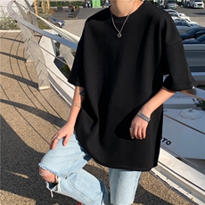 黑色