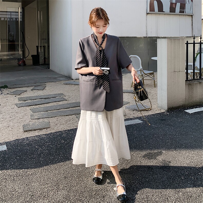 韩系气质V领袖口波点拼接西装外套女2025夏季新款配丝巾时尚西服,女装西装,1C151