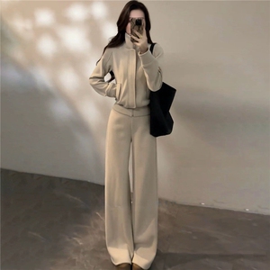 时尚减龄女春季气质休闲套装高级感穿搭立领开衫外套阔腿裤两件套图片