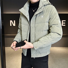 绿色