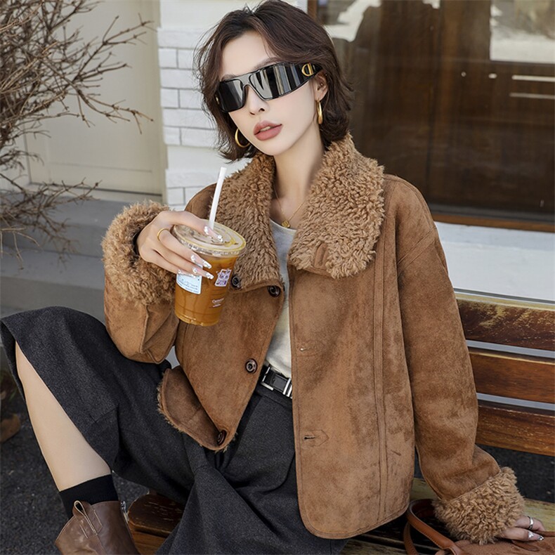 （现货）双面穿羊羔毛外套女冬季新款小众设计感百搭皮毛一体上衣,女装羊羔毛/颗粒绒,韩蔻秀