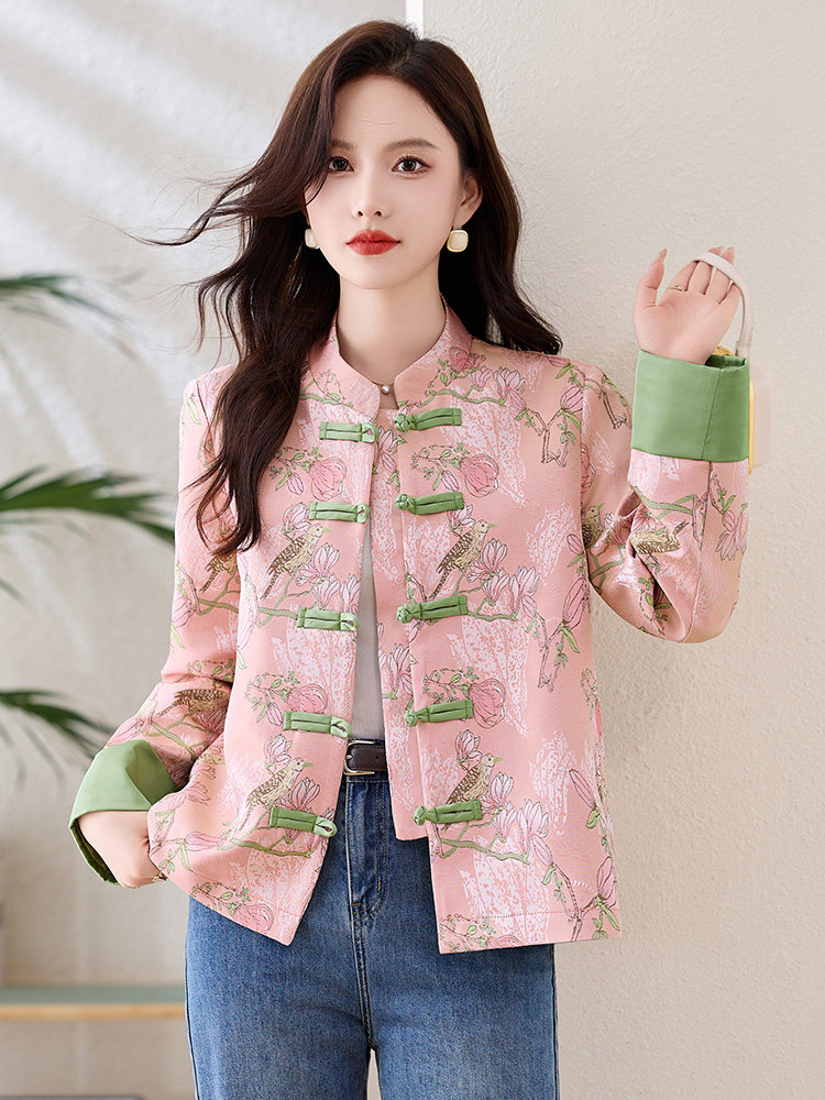 新中式盘扣羽绒服女2025冬季新款黄色提花唐装白鸭绒短款外套,女装羽绒服,衣之秀
