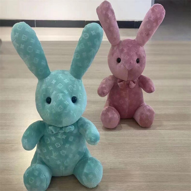 LV压花兔可爱毛绒兔兔玩具精品卡通公仔玩偶八寸兔子，佳琳玩具
