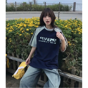 抖音得物品质二开240克宽松纯棉美式潮牌插肩三杠织带短袖T恤图片