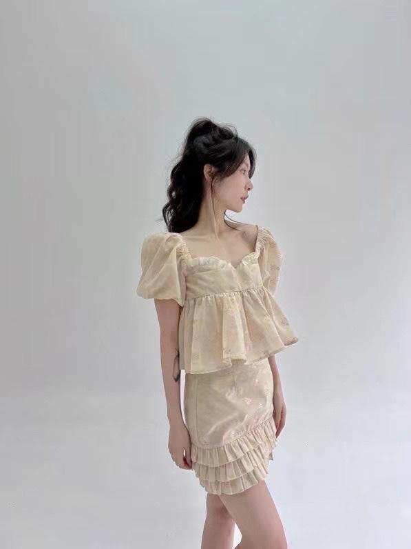 泡泡袖娃娃领套装，女装职业装，HE