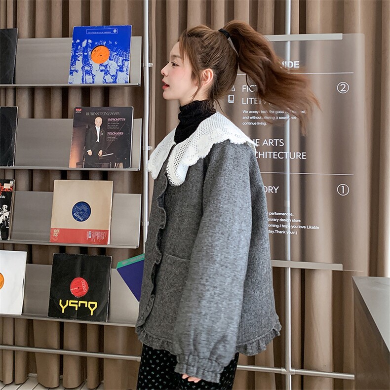 灰色千金风蕾丝娃娃领羽绒服女冬季韩系甜美减龄花边白鸭绒外套,女装毛呢外套,维壹
