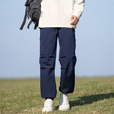 藏青色