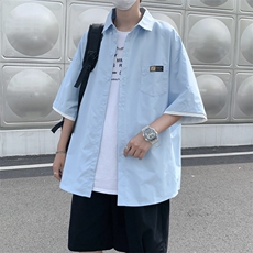 浅蓝色