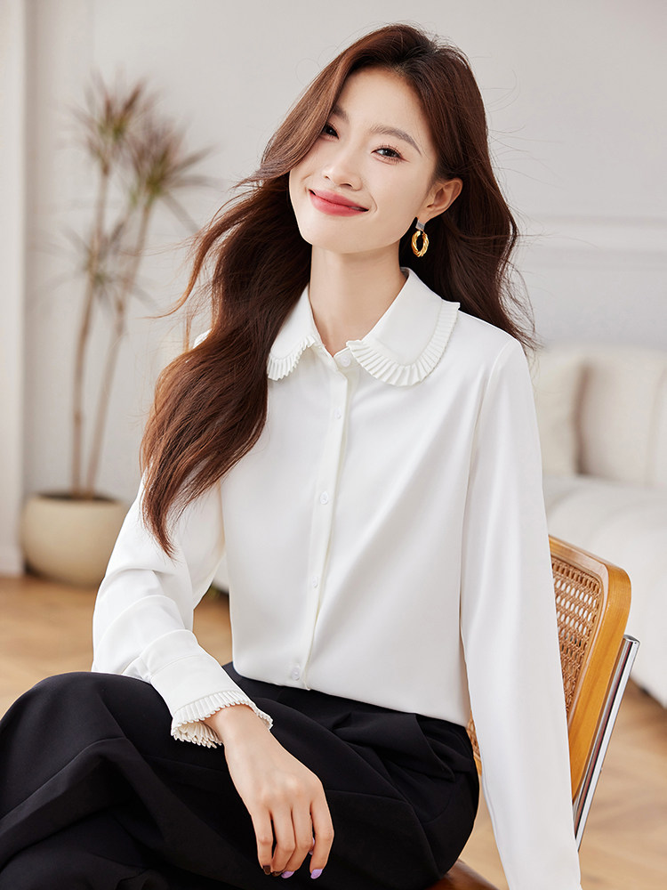 白色娃娃领内搭短款衬衫女秋季设计感小众小个子长袖衬衣女款上衣,女装衬衫,梦白服饰厂
