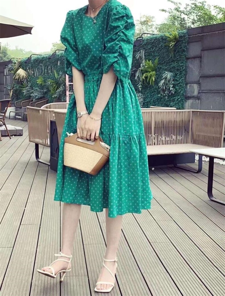 夏季新款超爆连衣裙，女装连衣裙，冰雪兒