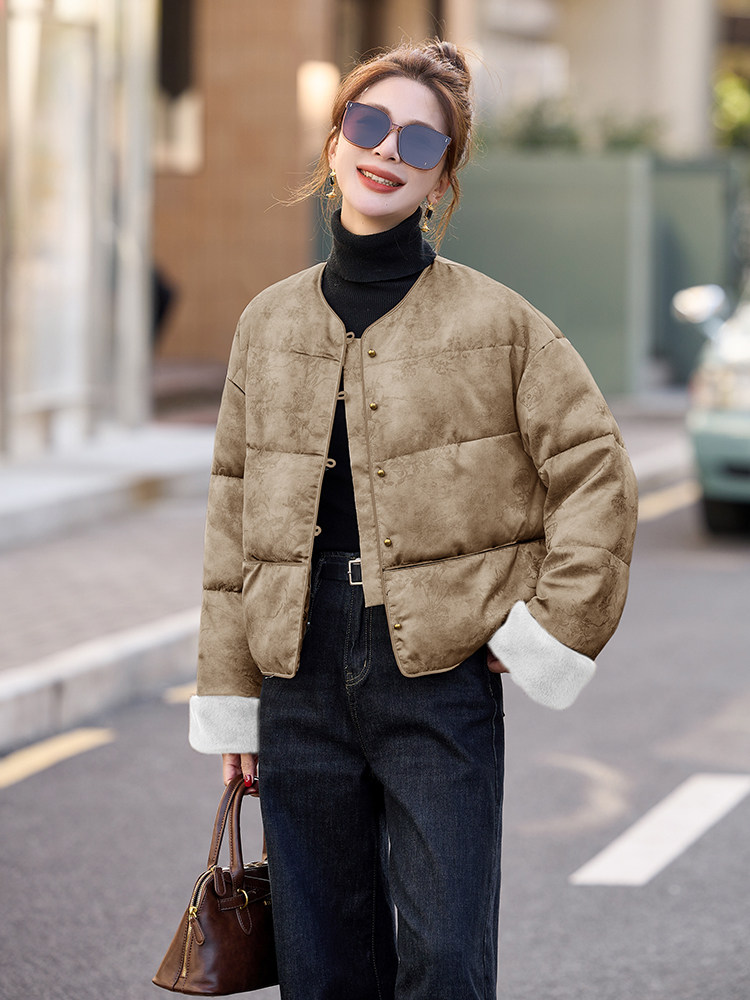 新中式国风提花羽绒服女短款2024冬季爆款仿水貂毛拼接白鸭绒外套,女装羽绒服,曼娅璐