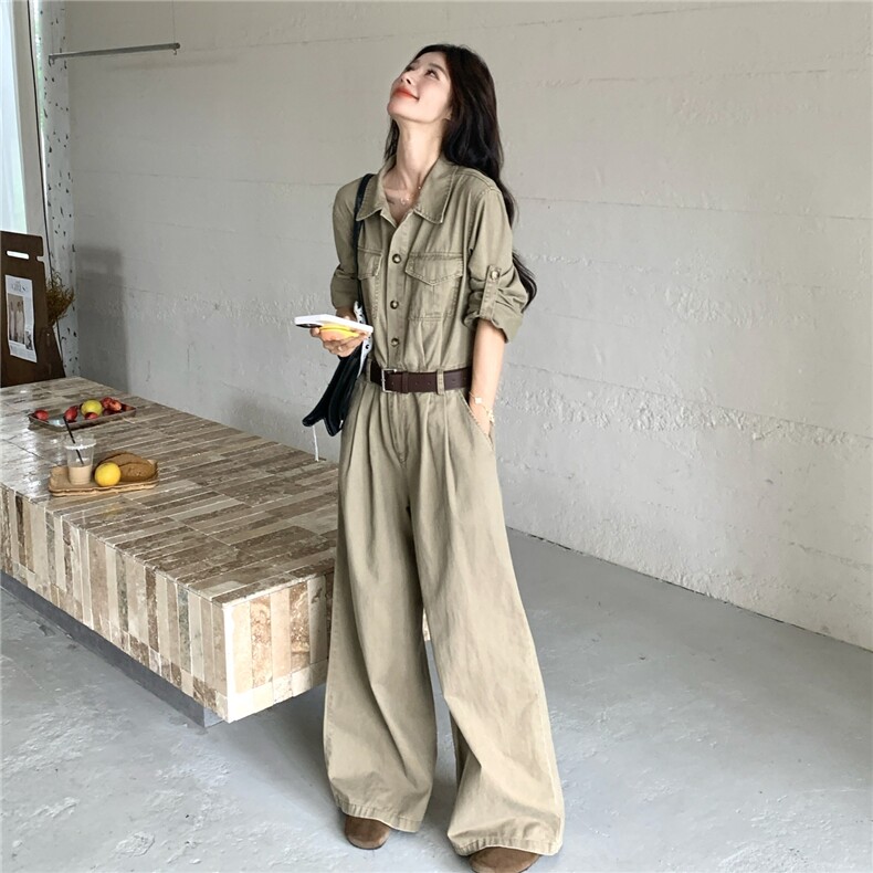 卡其色慵懒酷飒风工装连体裤女初秋高级感穿搭松弛感时髦连身裤，女装连体裤，2C133
