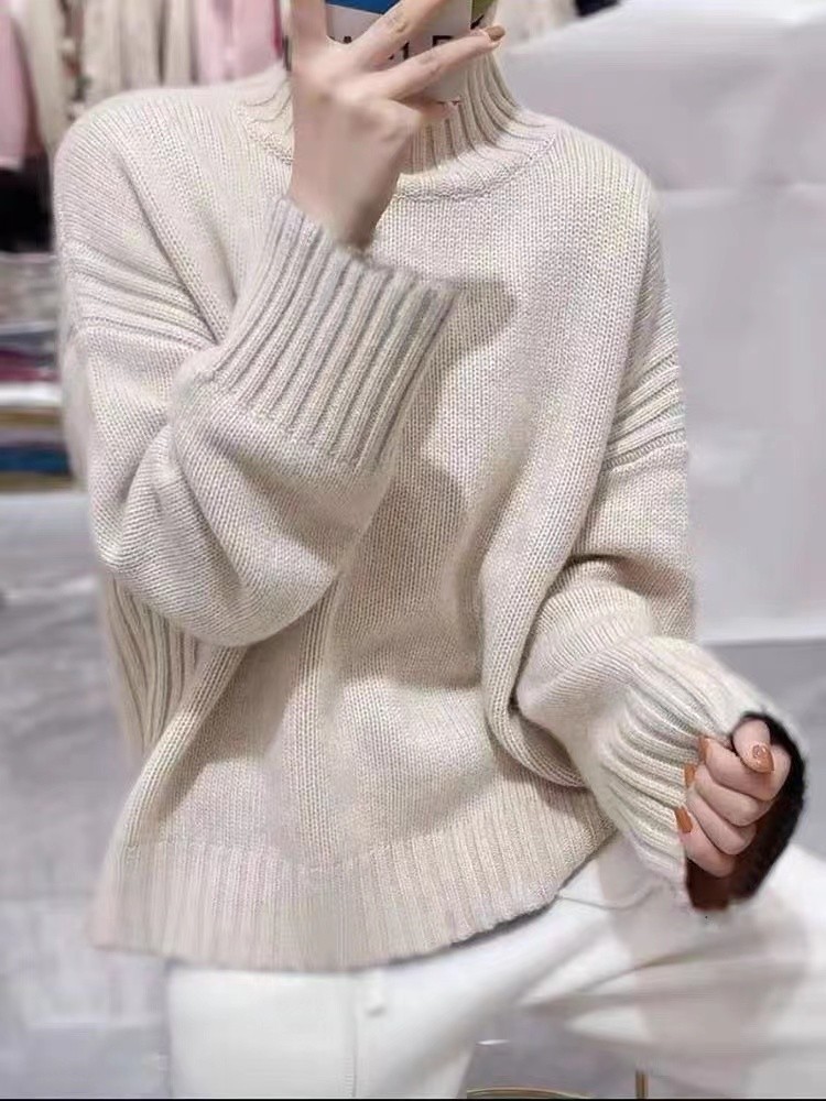 女士秋季新款时尚简约百搭宽松高领慵懒毛衣图片