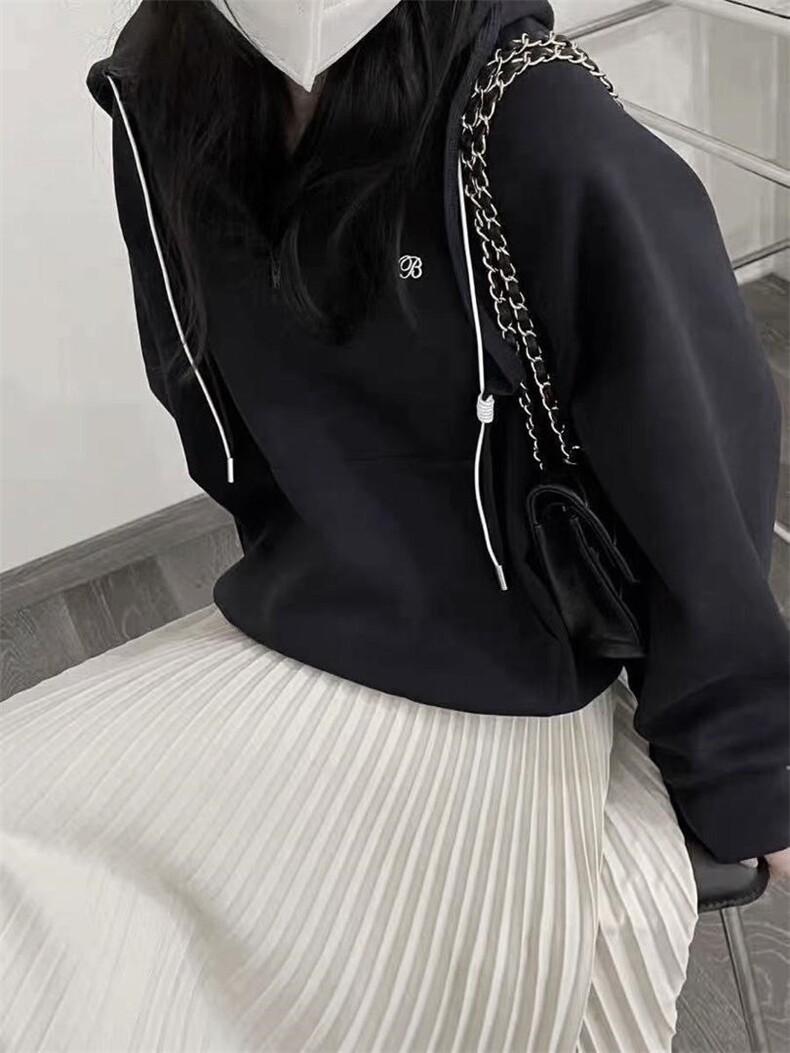 拉链套头空气层卫衣，女装卫衣/绒衫，魅力布梵