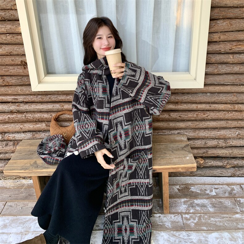 【已出货】民族风夹棉大衣配帽子围巾H9789-P235-K358,女装毛呢外套,2C110