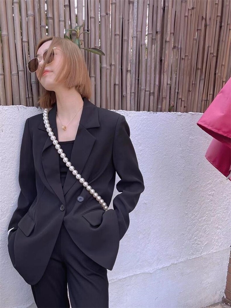 现货春款西装，女装西装，南门村口 8090