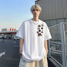 白色