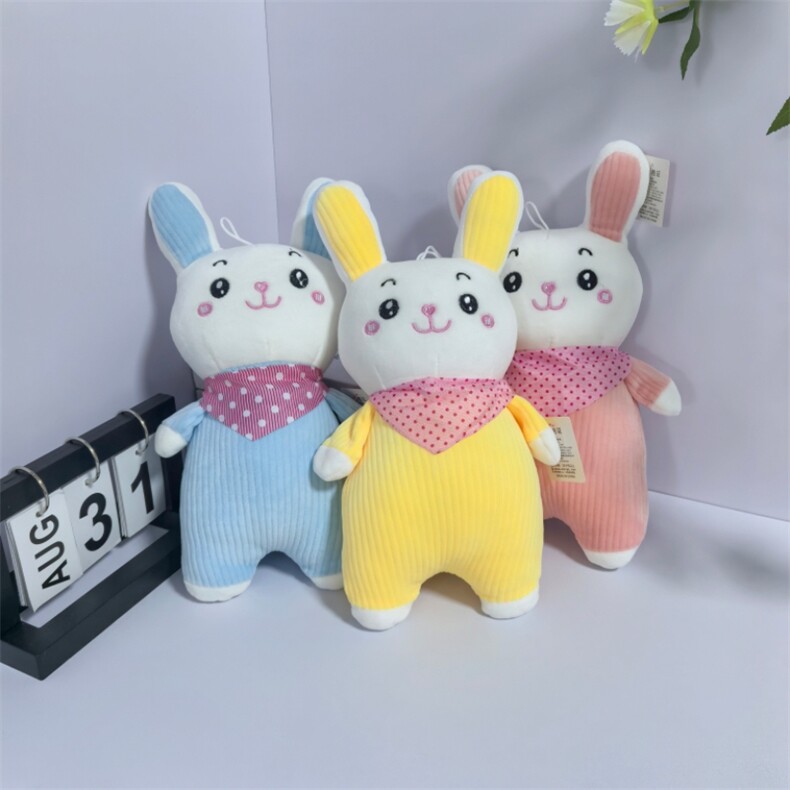 9寸可爱精品毛绒玩具玩偶萌宠娃娃机公仔婚庆礼品毛绒公仔，杉杉毛绒玩具厂 宋健