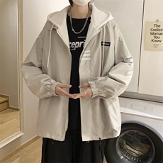 卡其色