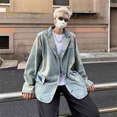 蓝色