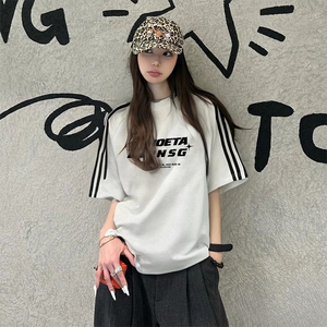 抖音得物高品质二开240克宽松纯棉美式潮牌三条杠织带短袖T恤图片