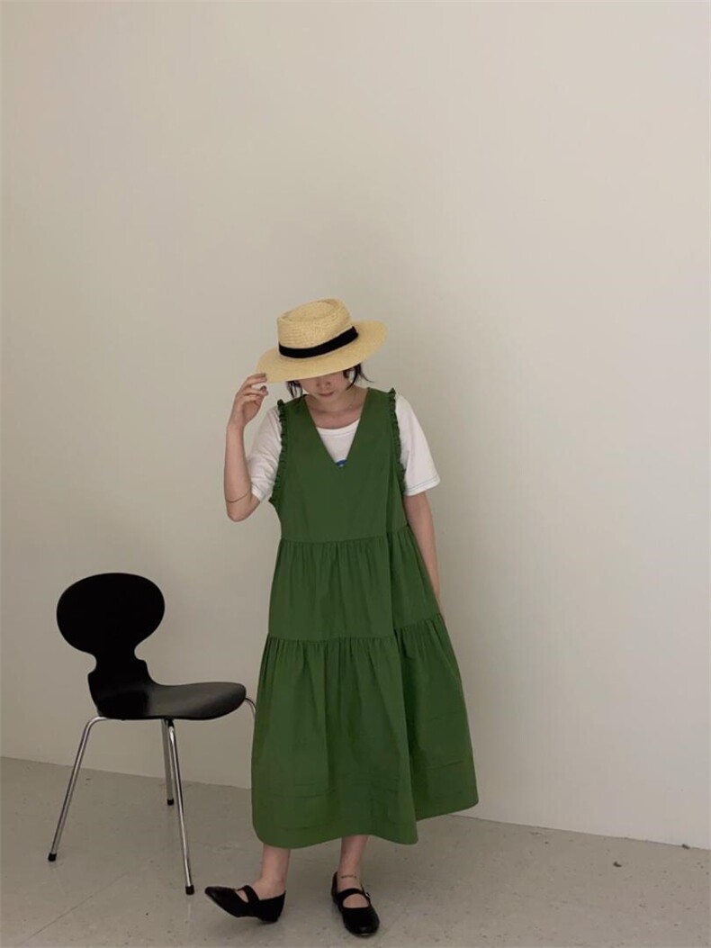 新款现货背心裙颜色超正，女装背心吊带，MOIA