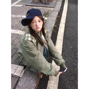 冬季加厚美式覆古花卉刺绣飞行员夹克棉服男女潮牌棒球领棉衣外套图片