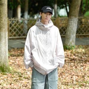 F8888/P50防晒指数UPF50+有报告防紫外线防晒服男外套防晒衣图片