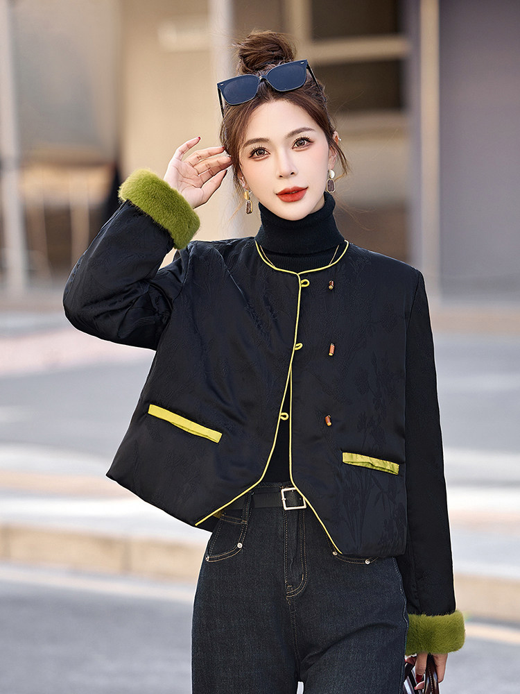 轻薄羽绒服女2024冬季新款小个子新中式国风短款独特漂亮黑色外套,女装羽绒服,半夏