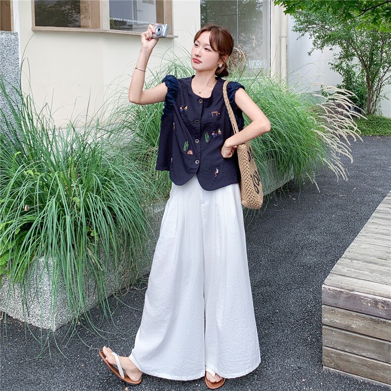 设计感藏蓝色刺绣上衣阔腿裤两件套女2025年夏季新款休闲显瘦套装,女装套装/套裙,维壹