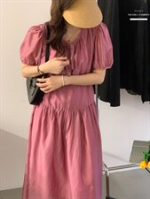 法式泡泡袖连衣裙夏季设计感小众温柔高级感，女装连衣裙，香丽迪1