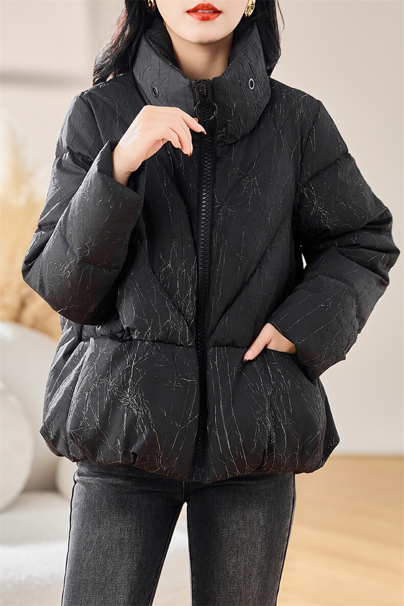 立领长袖2024年冬季新款女装直筒型新g标90绒短款羽绒服短外套,女装羽绒服,初闻兮