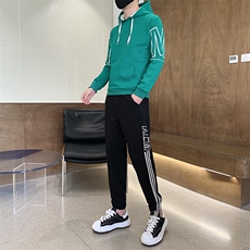 绿色