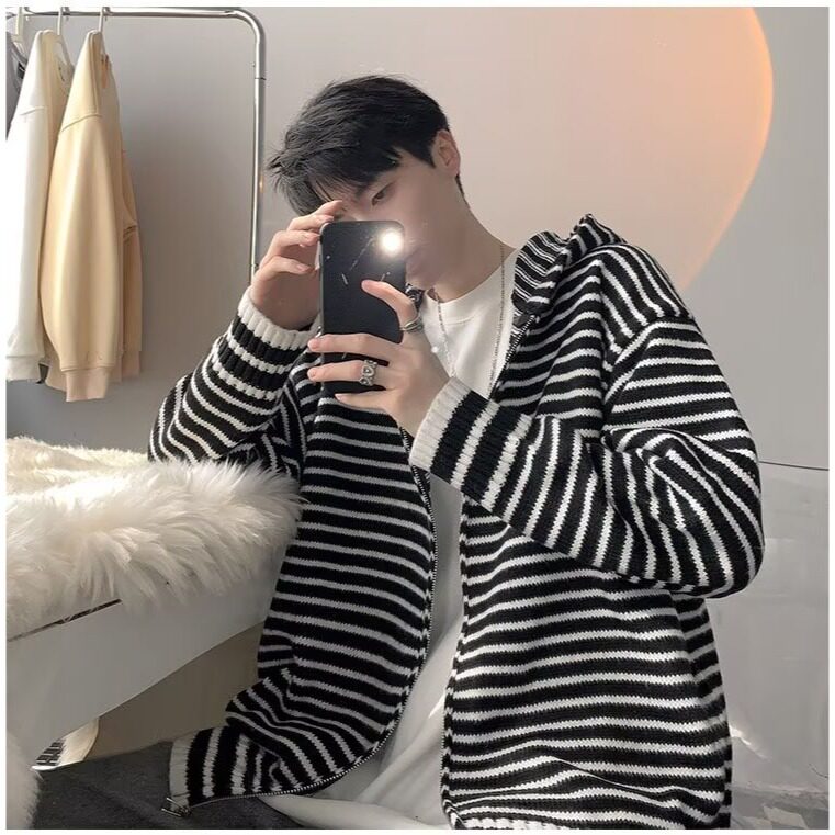 M292时尚撞色条纹带帽毛衣男新款宽松针织开衫拉链外套上衣图片