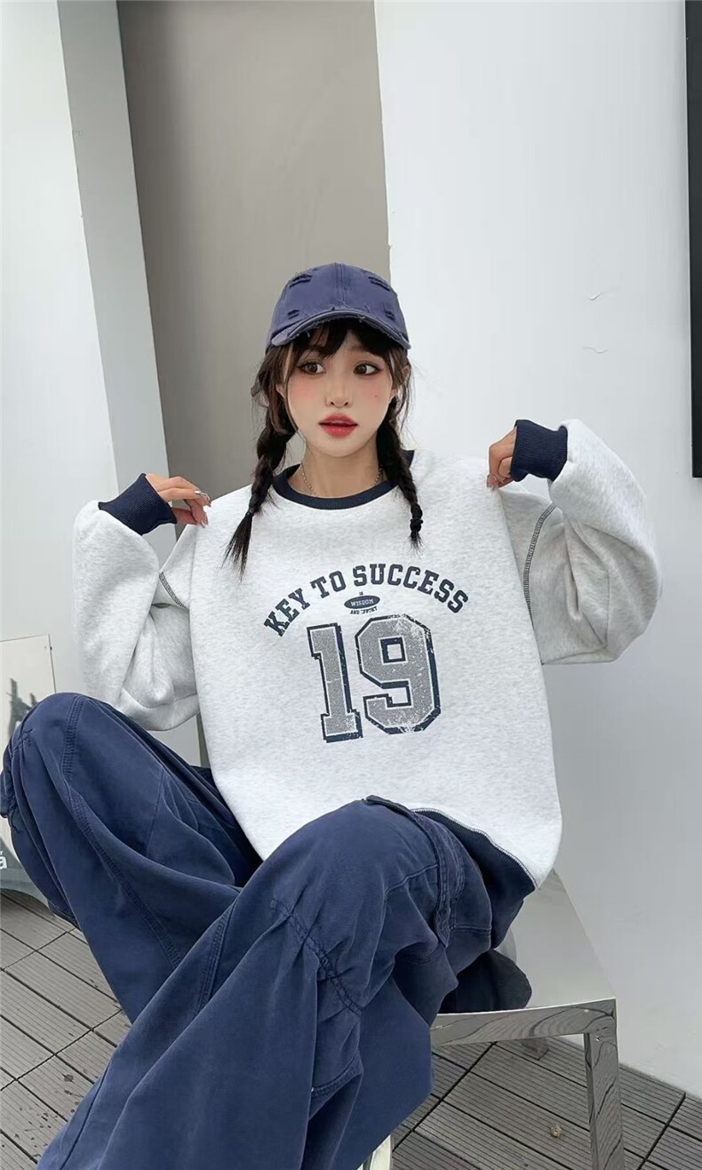 2025年秋季套头单件撞色圆领卫衣，女装卫衣/绒衫，湘姗